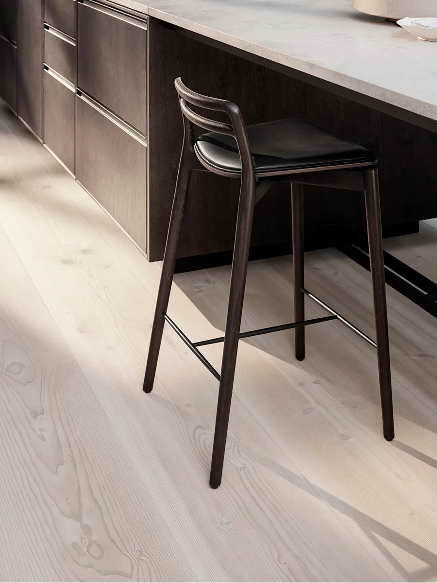 Cabin counterstol fra Vipp - 2 - Jacobsen Plus
