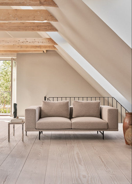 Vipp - Loft 2-Personers Sofa - Bark - Sort pulverlakeret stel - Jacobsen Plus