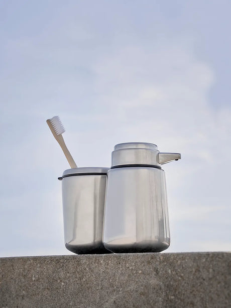 VIPP7 Tandbørstekrus, Stainless Steel fra Vipp - 3 - Jacobsen Plus