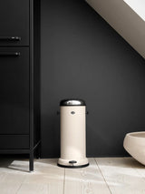 Pedalspand VIPP16 - 18 L, Holger's Beige fra Vipp - 2 - Jacobsen Plus