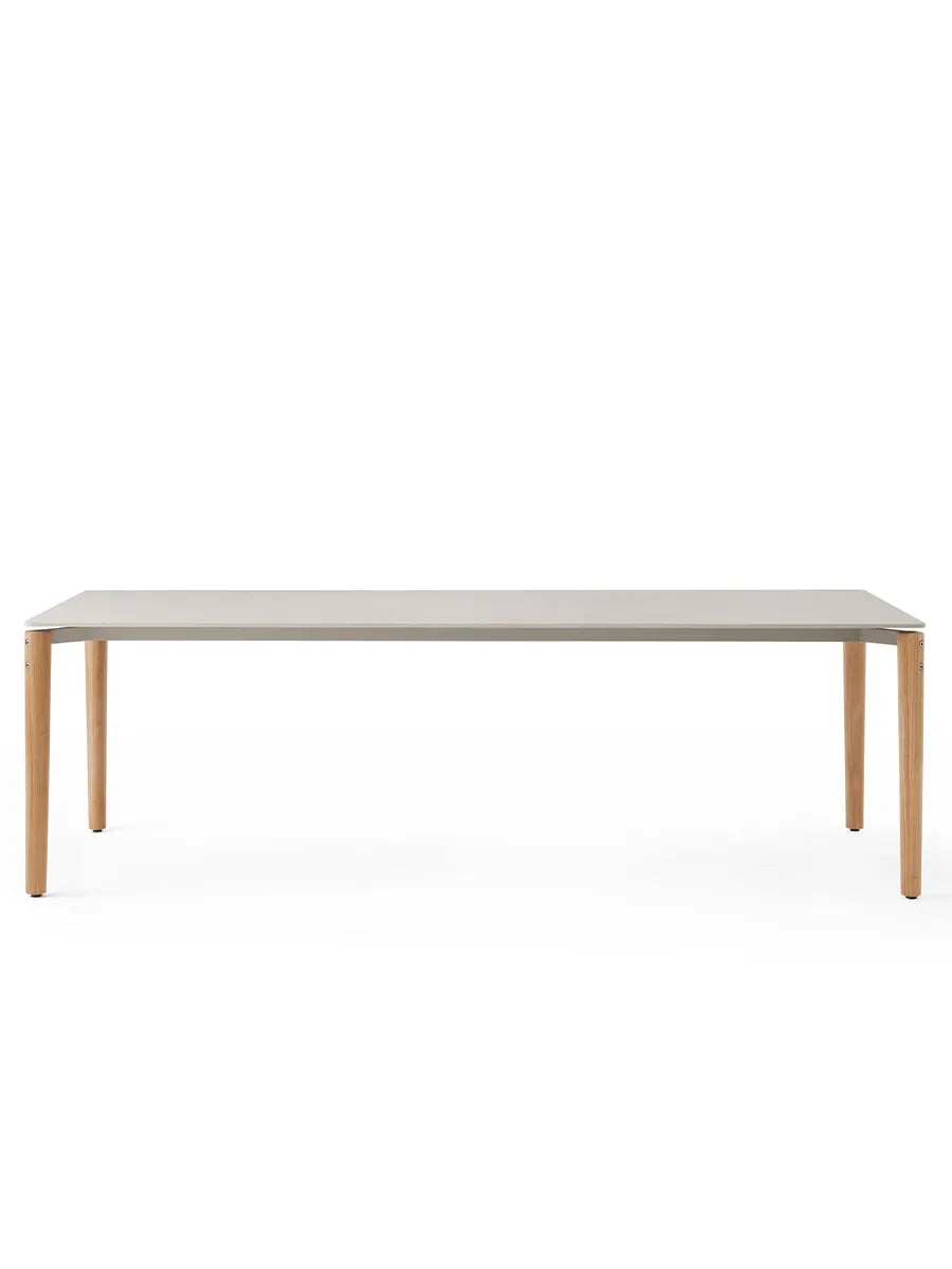 VIPP719 Outdoor Table 250 x 100 cm fra Vipp - 1 - Jacobsen Plus