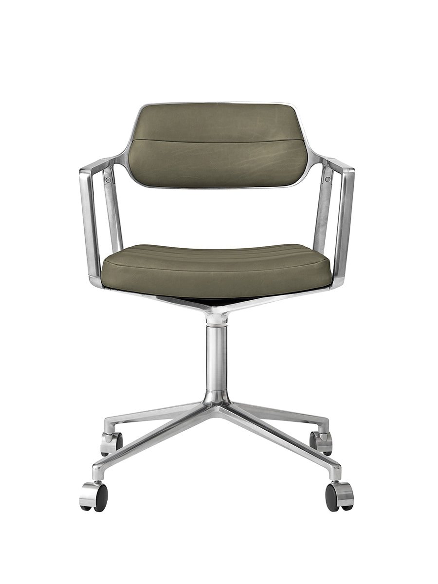 VIPP453 Swivel Chair m/hjul fra Vipp - Bosco grøn læder - Jacobsen Plus
