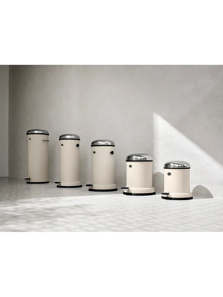 Pedalspand VIPP16 - 18 L, Holger's Beige fra Vipp - 3 - Jacobsen Plus