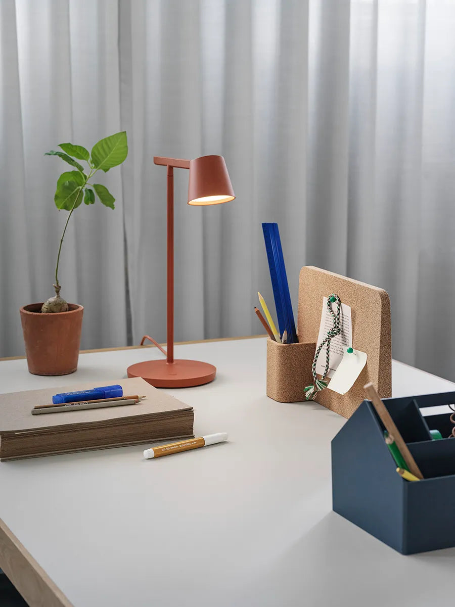 Tip Table Lamp fra Muuto - 14 - Jacobsen Plus