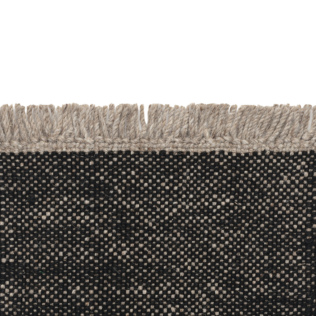 Yield Naturally Coloured Fringes tæppe, 0191 fra Kvadrat - 3 - Jacobsen Plus